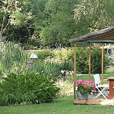 Lodge Exterieur 2 Personnes Saint-Aubin-sur-Gaillon ภายนอก รูปภาพ