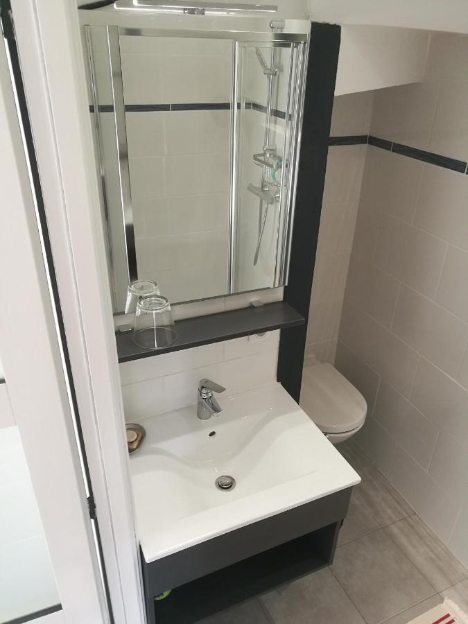 Lodge Exterieur 2 Personnes Saint-Aubin-sur-Gaillon ภายนอก รูปภาพ