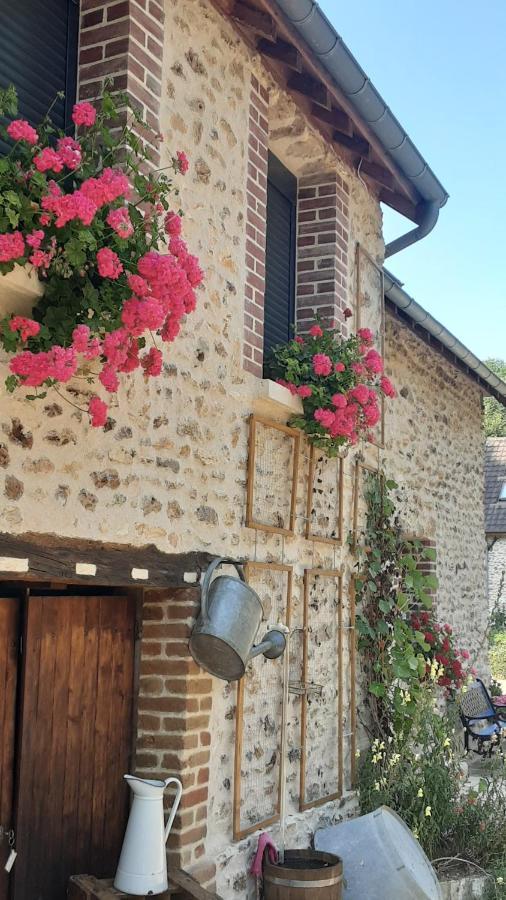 Lodge Exterieur 2 Personnes Saint-Aubin-sur-Gaillon ภายนอก รูปภาพ